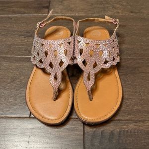 Girl's sandals